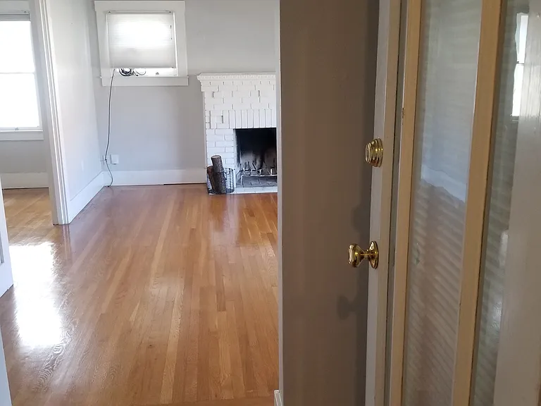3334 J St #4 — Photo 1