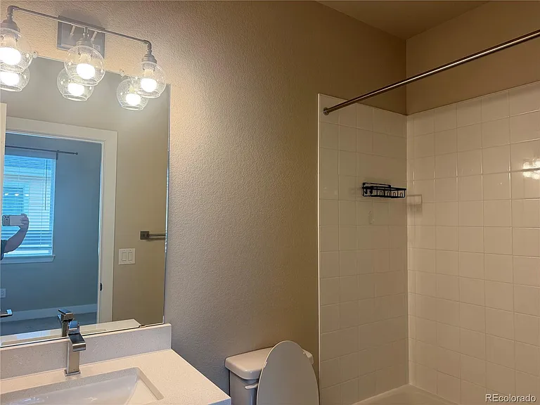 6753 S Tempe Ct — Photo 15