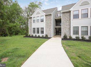 50 Bridgewater Dr, Marlton, NJ 08053
