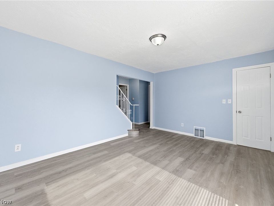 20705 Hansen Rd, Maple Heights, OH 44137 | Zillow