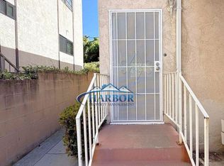 943 W 13th St #B, San Pedro, CA 90731