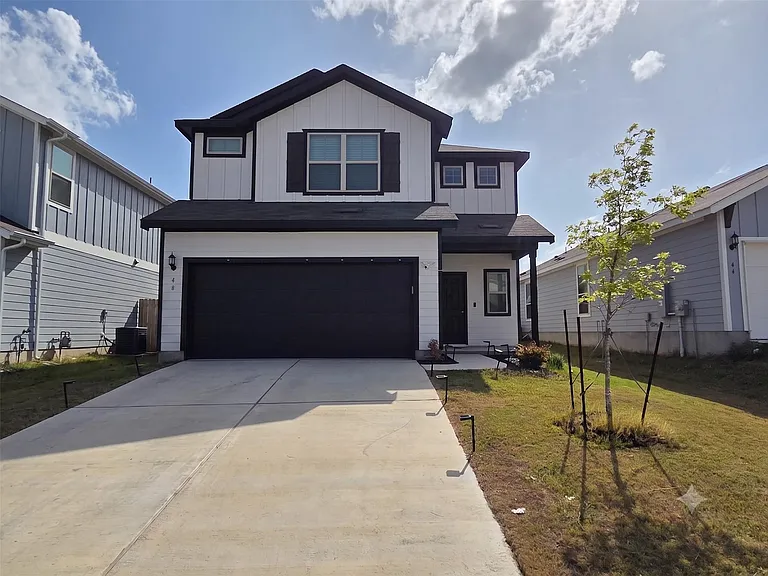 48 Pacific Loon St — Photo 2