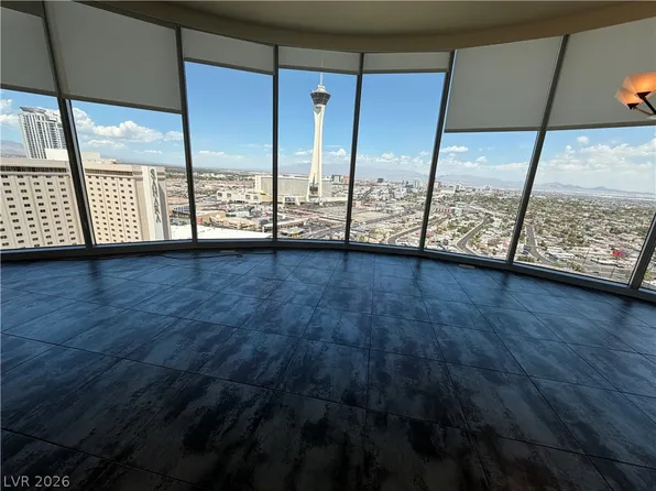 222 Karen Ave, Las Vegas, NV