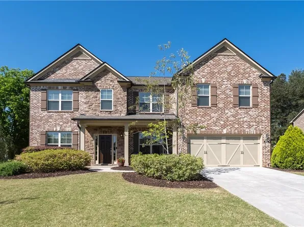 460 Wagon Hill Ln, Buford, GA 30518