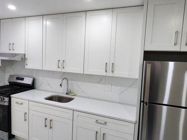 1652 64th St APT 2