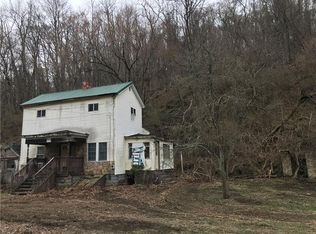 448 Cook St, Fayette City, PA 15438
