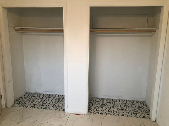 3rd image of 2406 NW 67th St #2/1