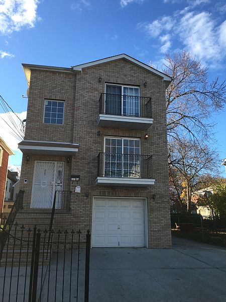 1st image of 85 Norwood St #2