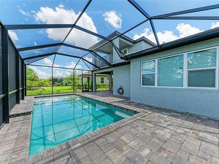 4745 Antrim Dr — Photo 80