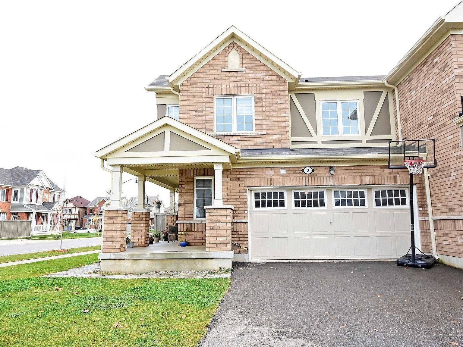 2 Donlamont Cir, Brampton, ON L7A 4T5 Zillow