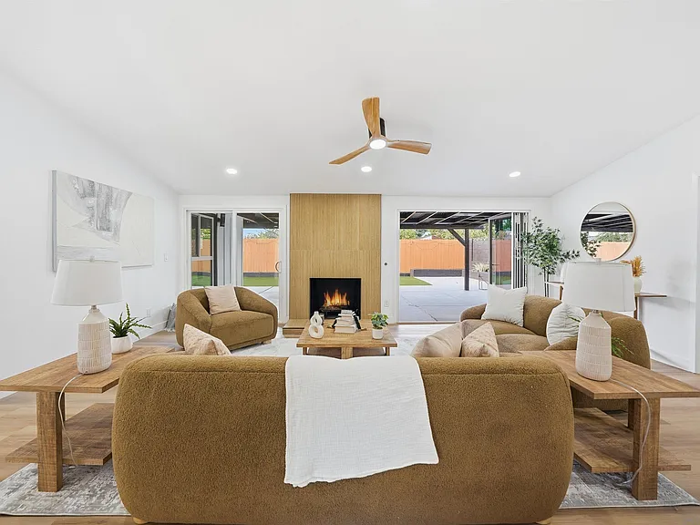 2828 Mission Village Dr — Photo 8