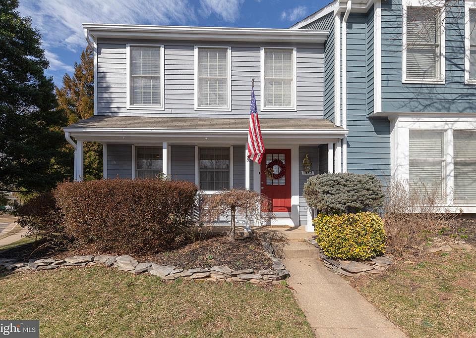 1542 Twisted Oak Drive