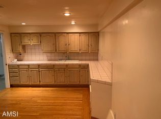 2586 46th Ave, San Francisco, CA 94116