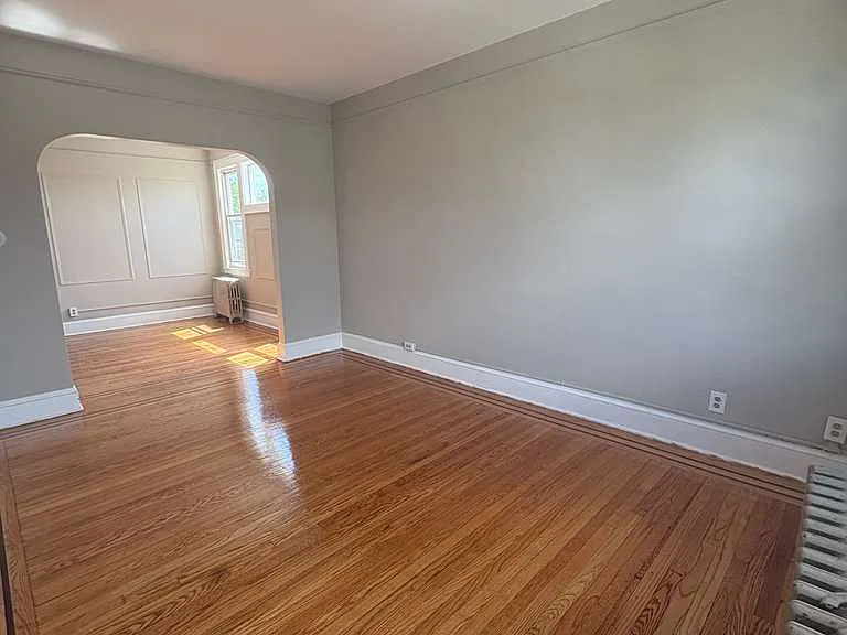 854 Pennington St #2L — Photo 3