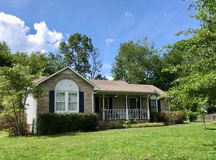 108 Windbriar Dr, Tullahoma, TN 37388