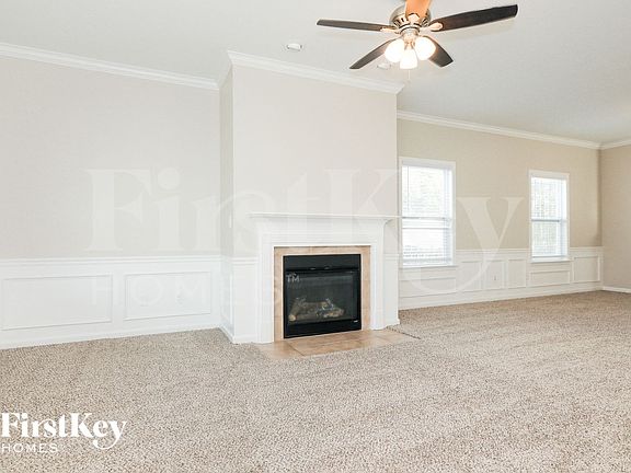 3rd image of 14435 Lake Crossing Dr