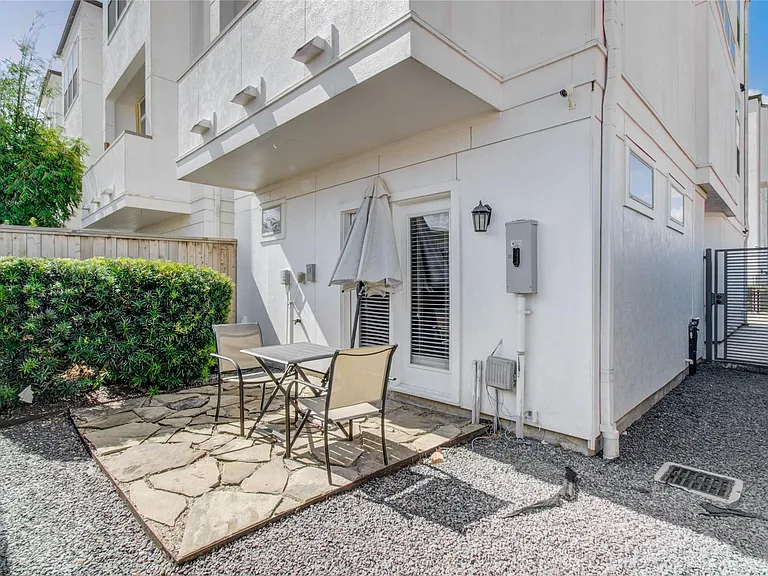 3104 Mitchell Landing Ct — Photo 41