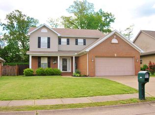 3800 Katalla Dr, Newburgh, IN 47630