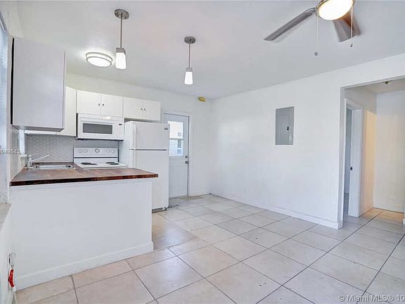 3rd image of 1720 NW 41st St #1