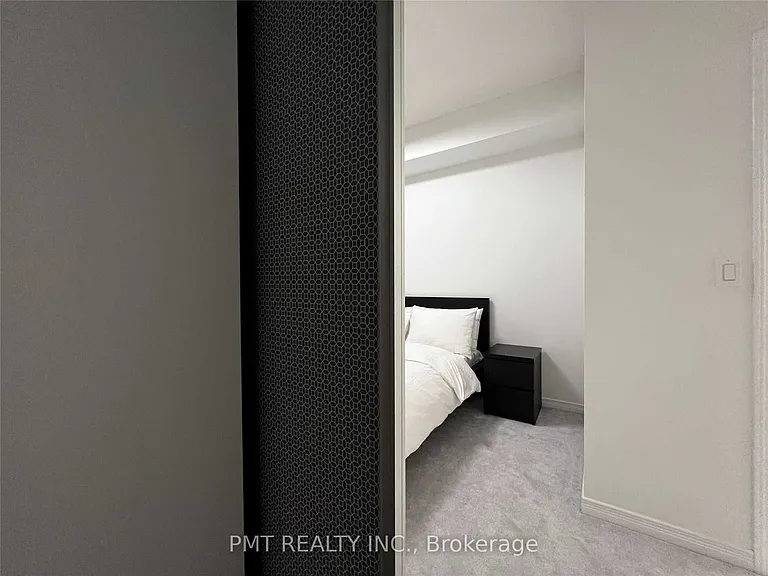 352 Front St W #2014 — Photo 10