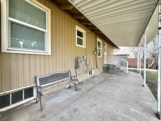 Building Photo - 1309 E 37th Ave