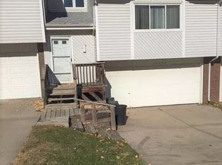 15940 Gold Cir #11112419, Omaha, NE 68130