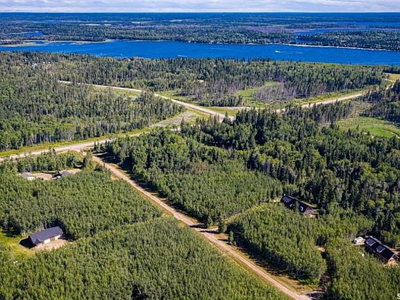 3rd image of 209 Deer Ridge DRIVE