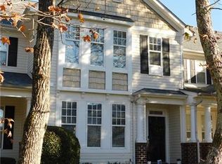 2028 Gable Way Ln, Matthews, NC 28104