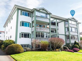 Fairlyn Manor, Victoria, BC V8V 4G2