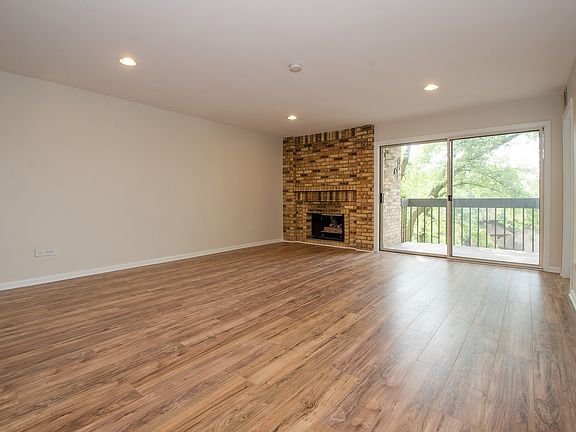 3rd image of 1740 Mission Hills Rd APT 308