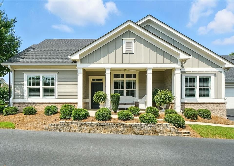 1st image of 354 Cherokee Station Cir