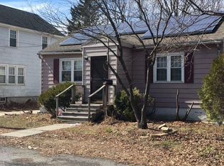 20 Summit Ave, Latham, NY 12110