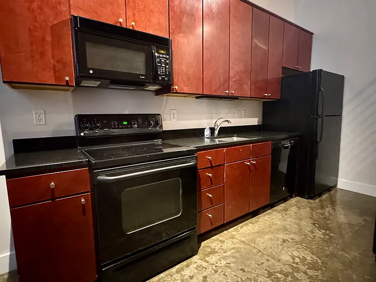 10th Street Lofts — Photo 37