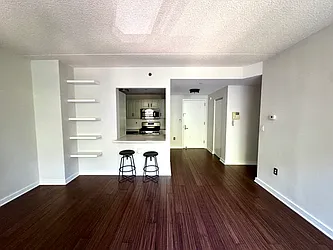 130 Bradhurst Avenue, #401