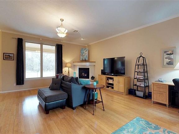 2nd image of 5328 Heron Ct