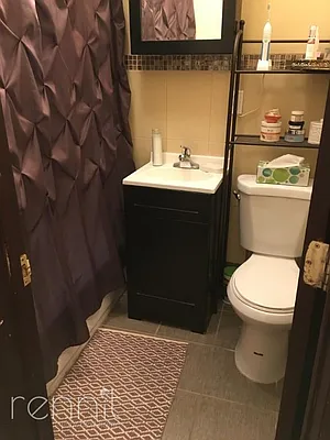 Rented by Rennit Inc. | media 44