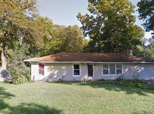 1620 Chevy Chase Dr, Champaign, IL 61821