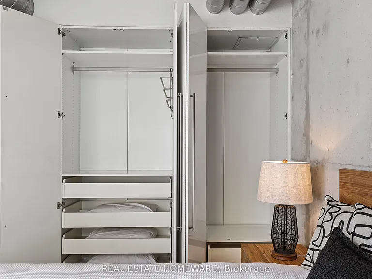 533 Richmond St W #704 — Photo 22