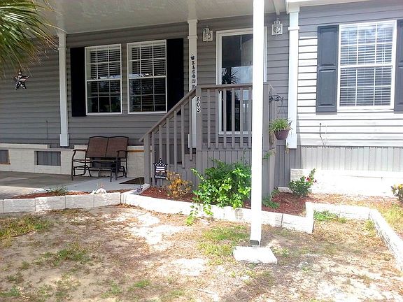 3rd image of 803 Tarpon Glen Ln