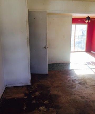 5th image of 100 White Hall Ave
