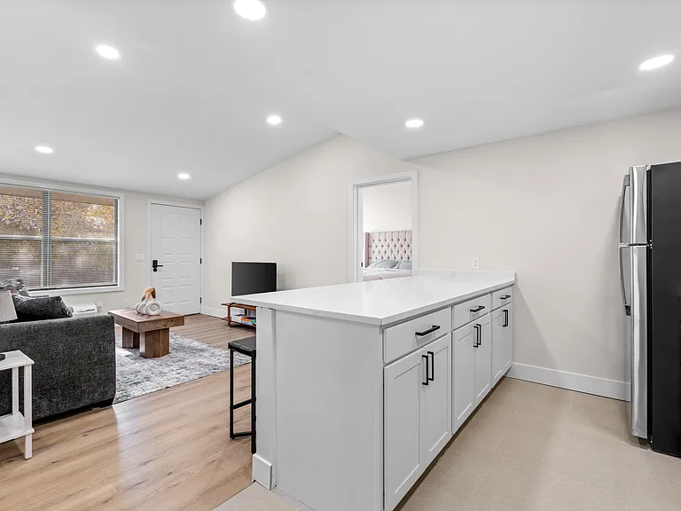 Heathmore Villas Apartments — Photo 53