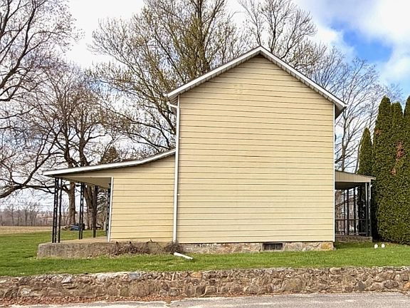 3rd image of 2720 River Rd