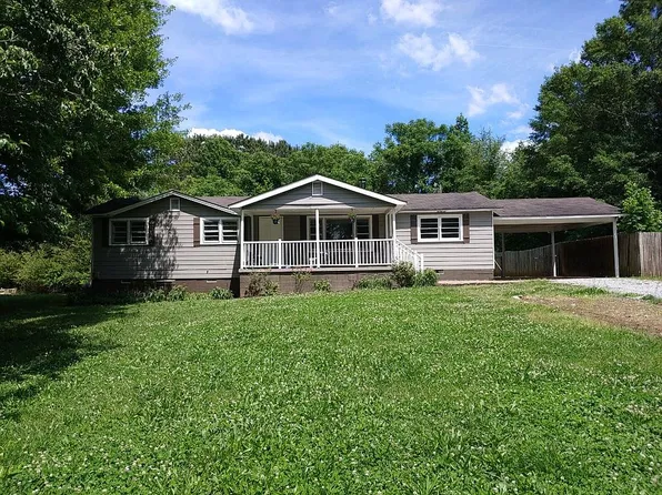 56 Hudgens Rd, Newnan, GA 30265