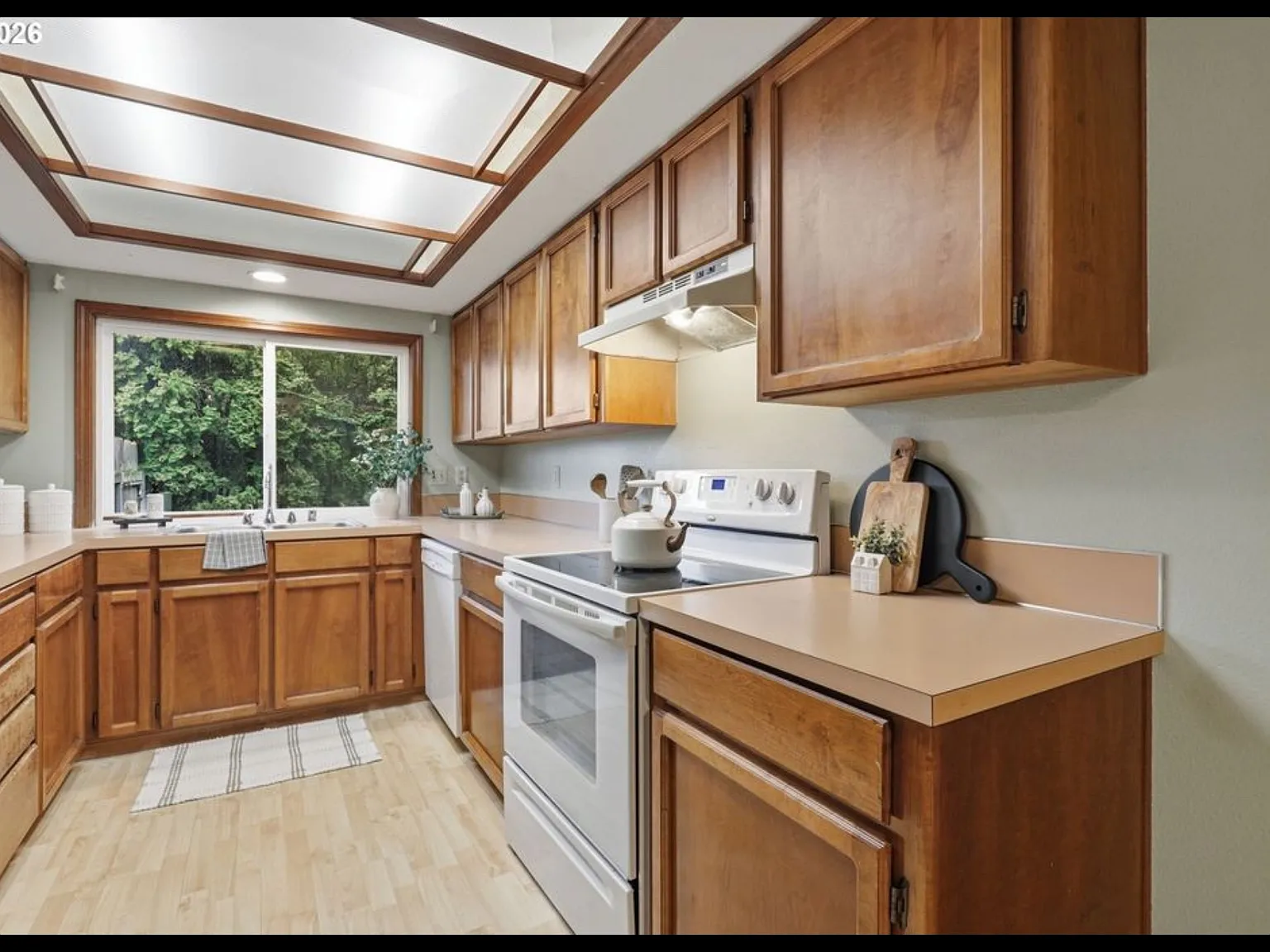 3 bed, 1270 sqft, $1,000 — Photo 4