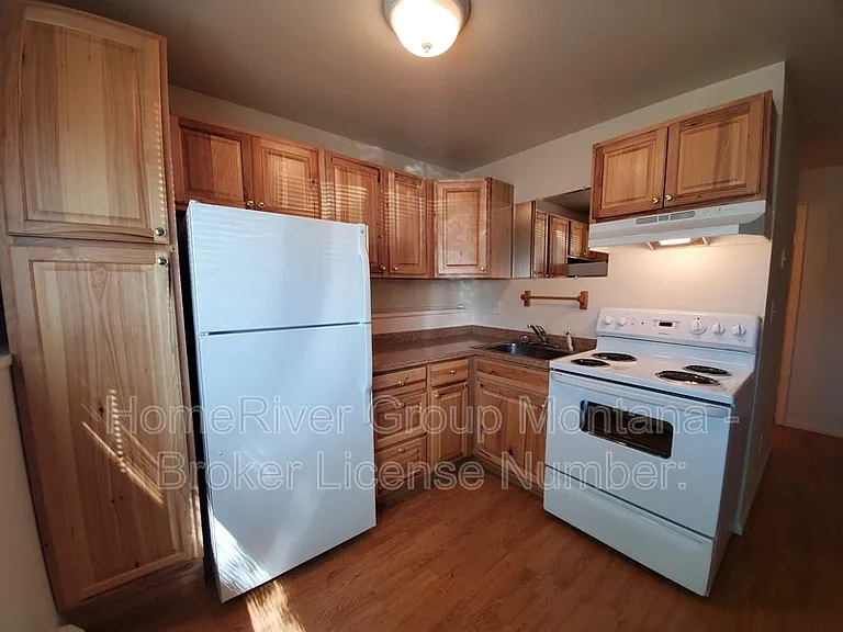 1744 S 7th St W #2 — Photo 4