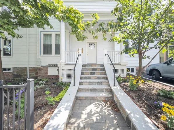 100 Chestnut Ave APT 3, Boston, MA 02130