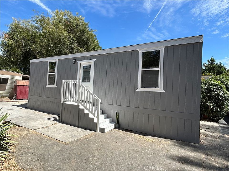 1st image of 300 E Arbor St #2