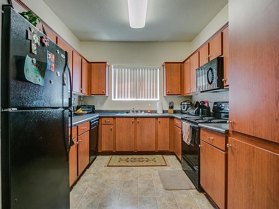 3rd image of 1941 S Pierpont APT 2060