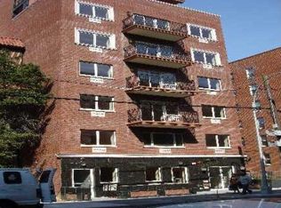 42-47 Union St #6B, Flushing, NY 11355