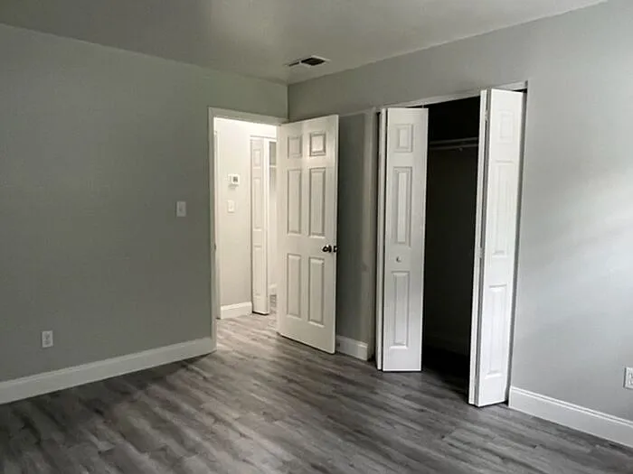 125 S Salisbury Ave #B1 — Photo 8
